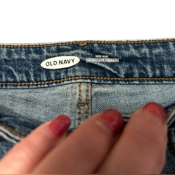 Old Navy High Rise Secret-Slim Button Fly Cuffed Women's Size 0 Blue Jean Shorts - Picture 5 of 10
